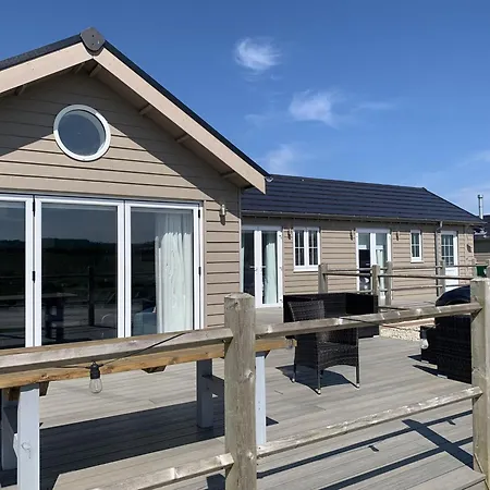 Seahorse At The Bay Filey, Sleeps Up To 6, And 2 Dogs For Free! Filey