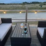 Seahorse At The Bay Filey, Sleeps Up To 6, And 2 Dogs For Free! Holiday home *