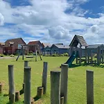 Seahorse At The Bay Filey, Sleeps Up To 6, And 2 Dogs For Free! Filey
